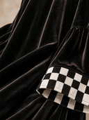 Women’s American-style Vintage Loose-fit Maxi Dress Featuring A Round Neck, Flared Sleeves, And A Combination Of Velvet And Black-and-white Checkered Fabric ZMZ3059J7ZYY