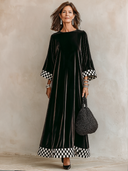 Women’s American-style Vintage Loose-fit Maxi Dress Featuring A Round Neck, Flared Sleeves, And A Combination Of Velvet And Black-and-white Checkered Fabric ZMZ3059J7ZYY