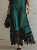 Women's Vintage-Elegant Green Satin Dress: V-Neck, Loose Fit, Short Sleeves, With Black Lace Splicing At Cuffs And Hem Maxi Dress ZMZ2509E3ZYY