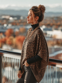 Women's Retro Casual Leopard Print Brushed Round Neck Three-Quarter Sleeve Top ZMZ0747H5ZJY