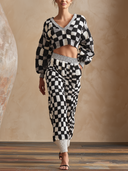 Women Checkered Knit 2 Piece Outfit, V Neck Cropped Lantern Sleeve Top + High Waist Jogger Pants Set ZMZ1205H3YZH