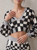 Women Checkered Knit 2 Piece Outfit, V Neck Cropped Lantern Sleeve Top + High Waist Jogger Pants Set ZMZ1205H3YZH