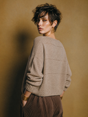 Women's Vintage-Style Elegant Crew-Neck Long-Sleeve Loose Sweater ZMZ1436H2ZYY