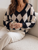 Women Black White Argyle Hollow Knit Top, V Neck Long Sleeve Loose Casual Sweater Blouse ZMZ1294H9YZH