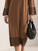 Women's Classic Retro Casual Leopard Print Panel And Crew Neck Loose-Fit Knit Midi Dress ZMZ2484H3ZYY