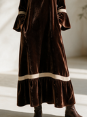 Women's Vintage Elegant Velvet Loose Maxi Dress With Round Neck And Flared Sleeves ZMZ0106I6ZYY