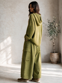 Women's Classic Retro Casual Set: Loose V-Neck Hooded Sweater And Multi-Pocket Wide-Leg Twill Pants ZMZ0332I9ZYY