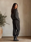 Women's Distressed V-Neck Loose Knit Sweater With Frayed Trim ZMZ0931I7YZH