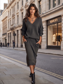 Women's Distressed V-Neck Sweater & Fringe Hem Knit Midi Skirt Set ZMZ0910I0YZH