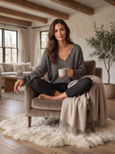 Women's Distressed V-Neck Loose Knit Sweater With Frayed Trim ZMZ0931I7YZH