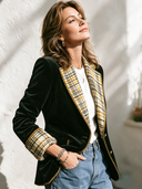 Women's Vintage-style Elegant Velvet Blazer Featuring A Single-breasted Design And Plaid-paneled Collar And Cuffs ZMZ1895I0ZYY