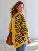 Women's American Retro Casual Style Yellow Zebra Crew Neck Pullover Sweater With Contrast Jacquard Panel ZMZ1325J8ZYY