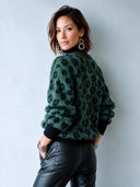 Women's Stylish & Warm Leopard Pattern Button-Front Knit Cardigan ZMZ1458J0SWL