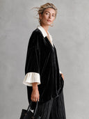 Women's Elegant Vintage Style Black Velvet Pullover Blouse With Contrast Ivory Collar And Flared Cuffs ZMZ1532J1ZYY