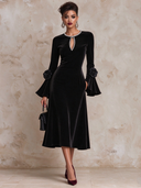 Women's Black Velvet Bell Sleeve Midi Dress ZMZ1544J4XT