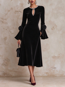 Women's Black Velvet Bell Sleeve Midi Dress ZMZ1544J4XT