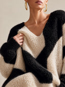 Women’s Classic Casual V-Neck Fuzzy Knit Pullover Sweater Black Beige Geometric Colorblock Long Sleeve ZMZ1631J1ZYY