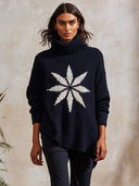 Women's Oversized Navy Turtleneck Sweater With Cream Star Motif – Chunky Ribbed Knit Pullover ZMZ1689J9YZH