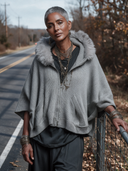 Women’s American Retro Casual Style Grey Ribbed Knit Hooded Zip Cardigan With Faux Fur Trim, Batwing Sleeves ZMZ1610J9ZYY