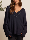 Women's Navy Oversized V-Neck Pullover Sweater With Contrast Stitching And Ribbed Cuffs ZMZ1688J6YZH