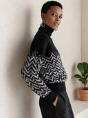 Women's Black And White Chevron Jacquard Turtleneck Pullover Sweater ZMZ1920J4YZH