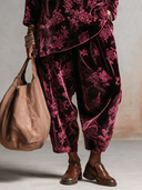 Women’s Classic Retro Casual Burgundy Rose Floral Velvet Two-Piece Set – Oversized Long Sleeve Tunic Top & Relaxed Harem Pants ZMZ2013J3ZYY