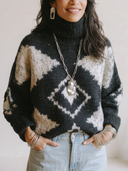 Women's Black And Cream Geometric Jacquard Turtleneck Pullover Sweater ZMZ2287J0YZH