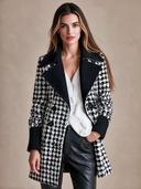 Women’s Vintage-Style Casual Houndstooth Double-Breasted Lapel Jacket ZMZ2313J3ZJY