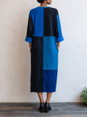 Women's Colorblock Ribbed Knit Midi Dress With Pockets ZMZ3076J3YZH