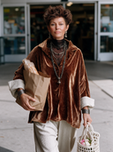 Women’s Vintage-inspired Velvet Tunic With A Fold-over Collar And Contrasting Cotton-linen Cuffs,Relaxed Fit ZMZ3064J5ZYY