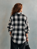 Women’s American-style Vintage V-neck Tunic, Black And White Checkered, Brushed Fabric, Relaxed Fit ZMZ3094J7ZYY