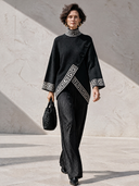 Women’s American Vintage Style Black Key Trim Mock Neck Asymmetric Hem Knit Sweater ZMZ2665J6ZYY