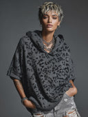 Women's Loose-Fit Leopard Jacquard Hooded Cape Sweater ZMZ0495H4XT