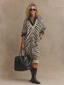 Women's Retro-American Casual Zebra-Print V-Neck Long-Sleeve Knit Midi Dress ZMZ0792H6ZYY