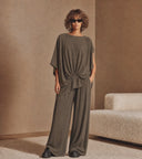Women's Casual Solid Color Batwing Sleeve Top And Wide-Leg Pants Two-Piece Set ZMZ2761G9XT
