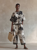 Women's Vintage Floral Print Cotton Two-Piece Set (Top And Cropped Pants) ZMZ2245G6SWL