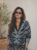 Women's Vintage-Style Casual Zebra-Pattern Jacquard Knit V-Neck Single-Breasted Cardigan ZMZ2633H3ZYY